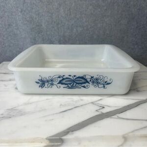 Vintage Glasbake Blue Onion 8” Square Baking Casserole‎ Dish Milk Glass